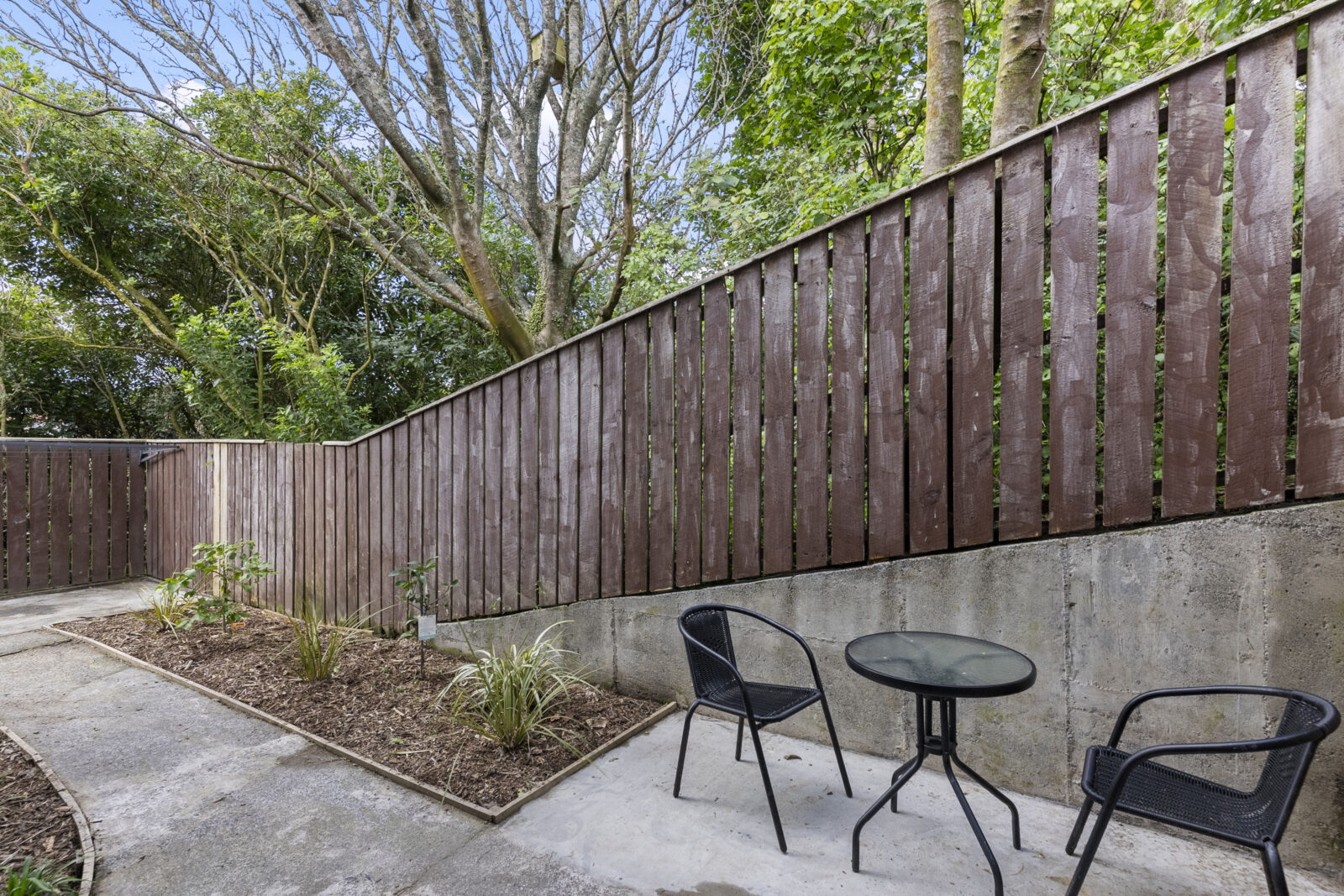1B Tree Top Lane, Paparangi