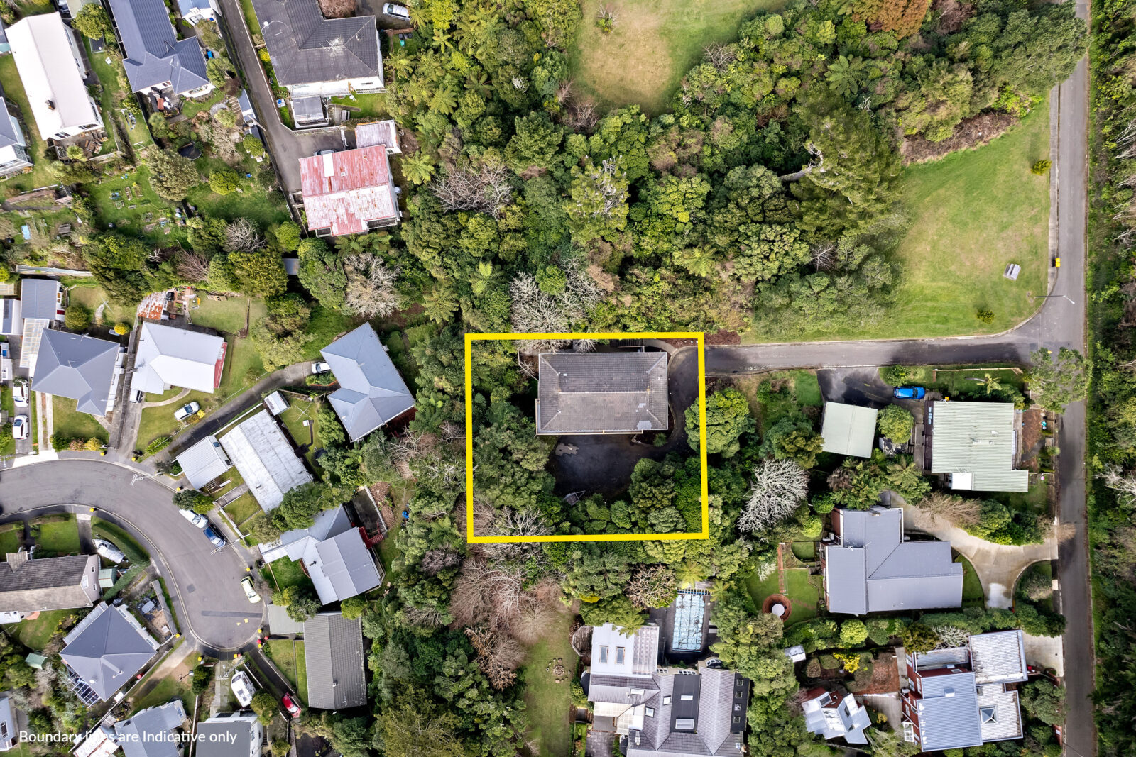 1B Tree Top Lane, Paparangi
