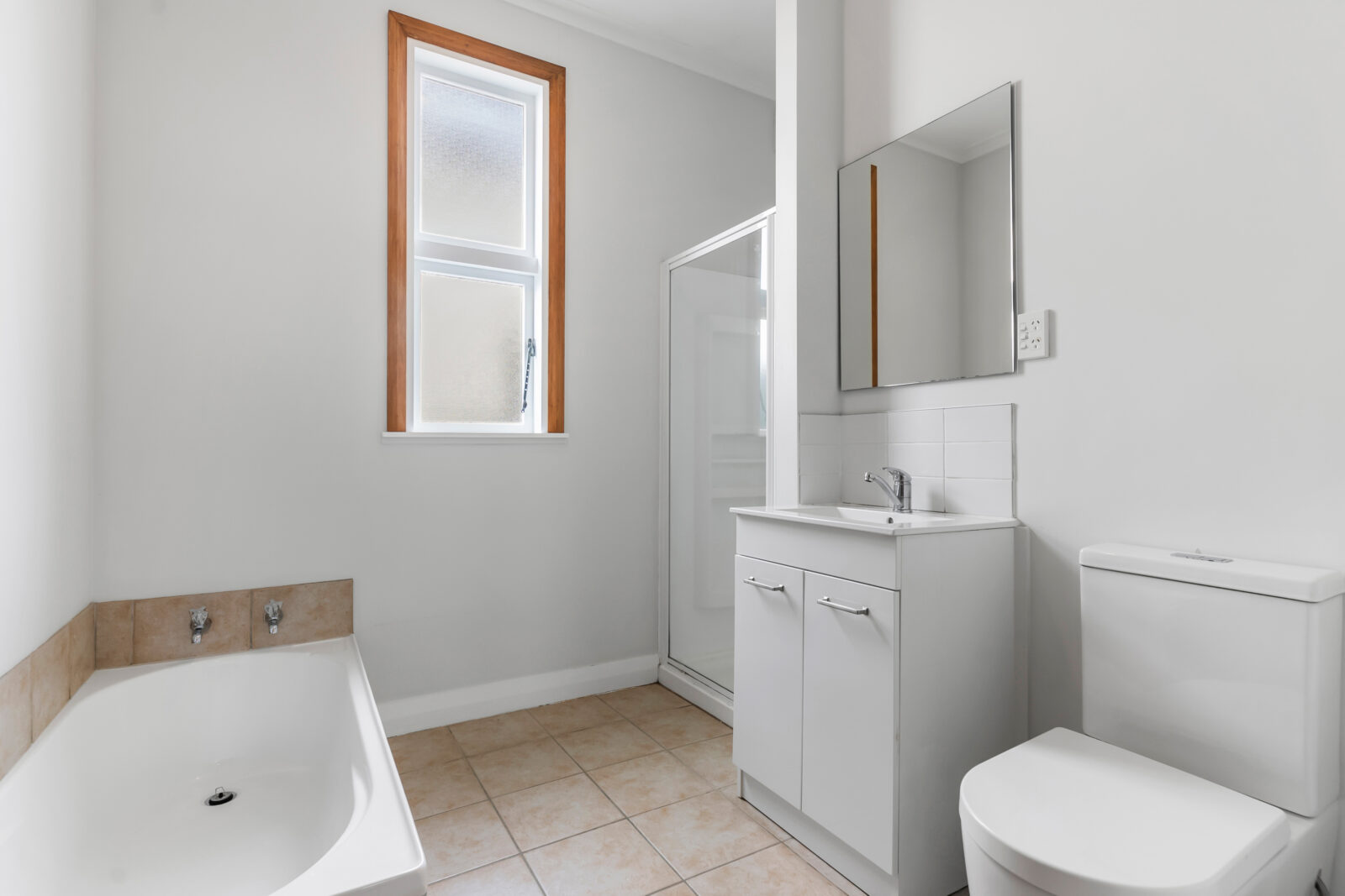 3 Trafalgar Street, Johnsonville - Ben Cartwright and the team