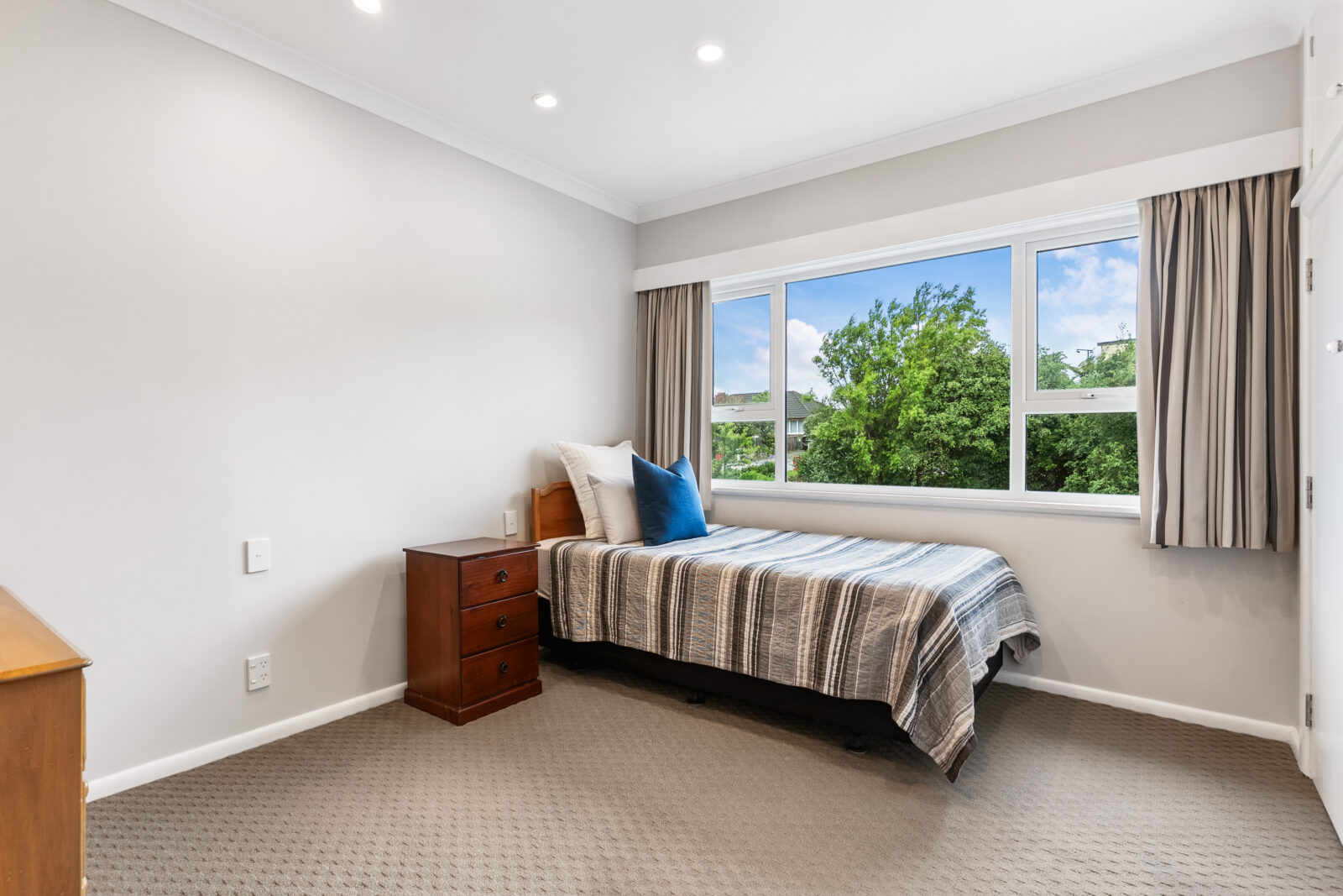 15 Bassett Road, Johnsonville