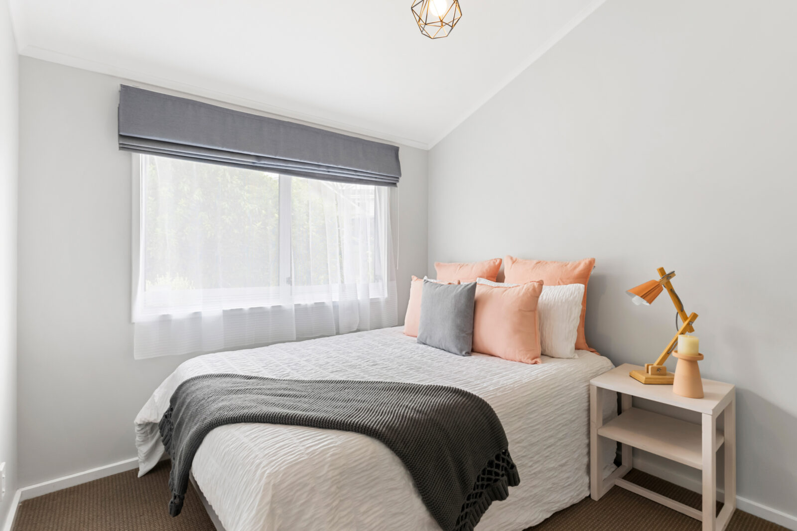 88 Larsen Crescent, Tawa Ben Cartwright and the team