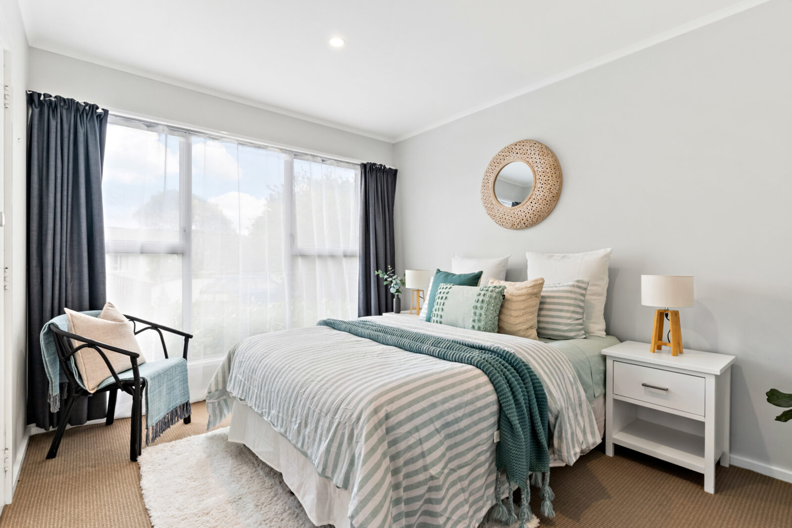 88 Larsen Crescent, Tawa Ben Cartwright and the team