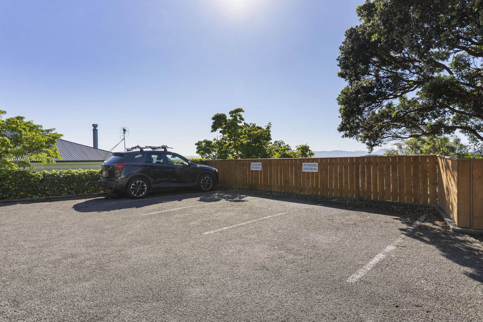 2/15 Upper Lewisville Terrace, Thorndon