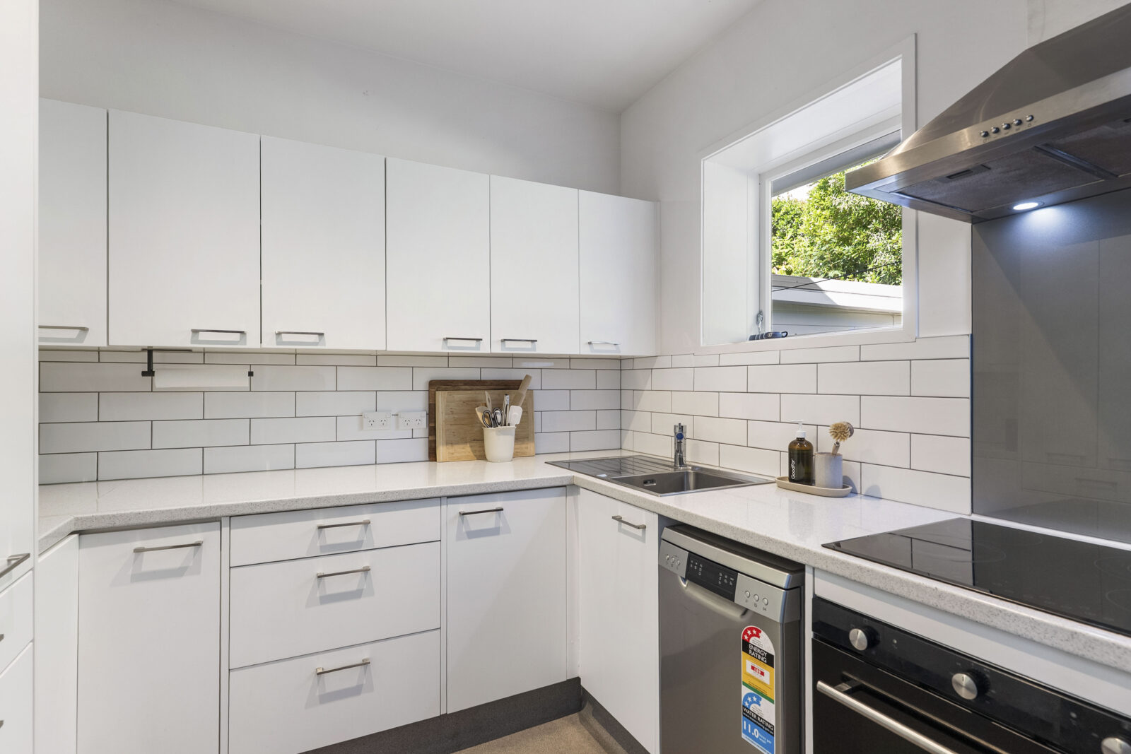 2/15 Upper Lewisville Terrace, Thorndon