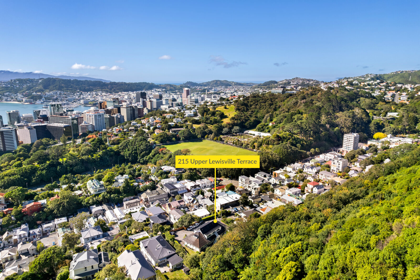 2/15 Upper Lewisville Terrace, Thorndon