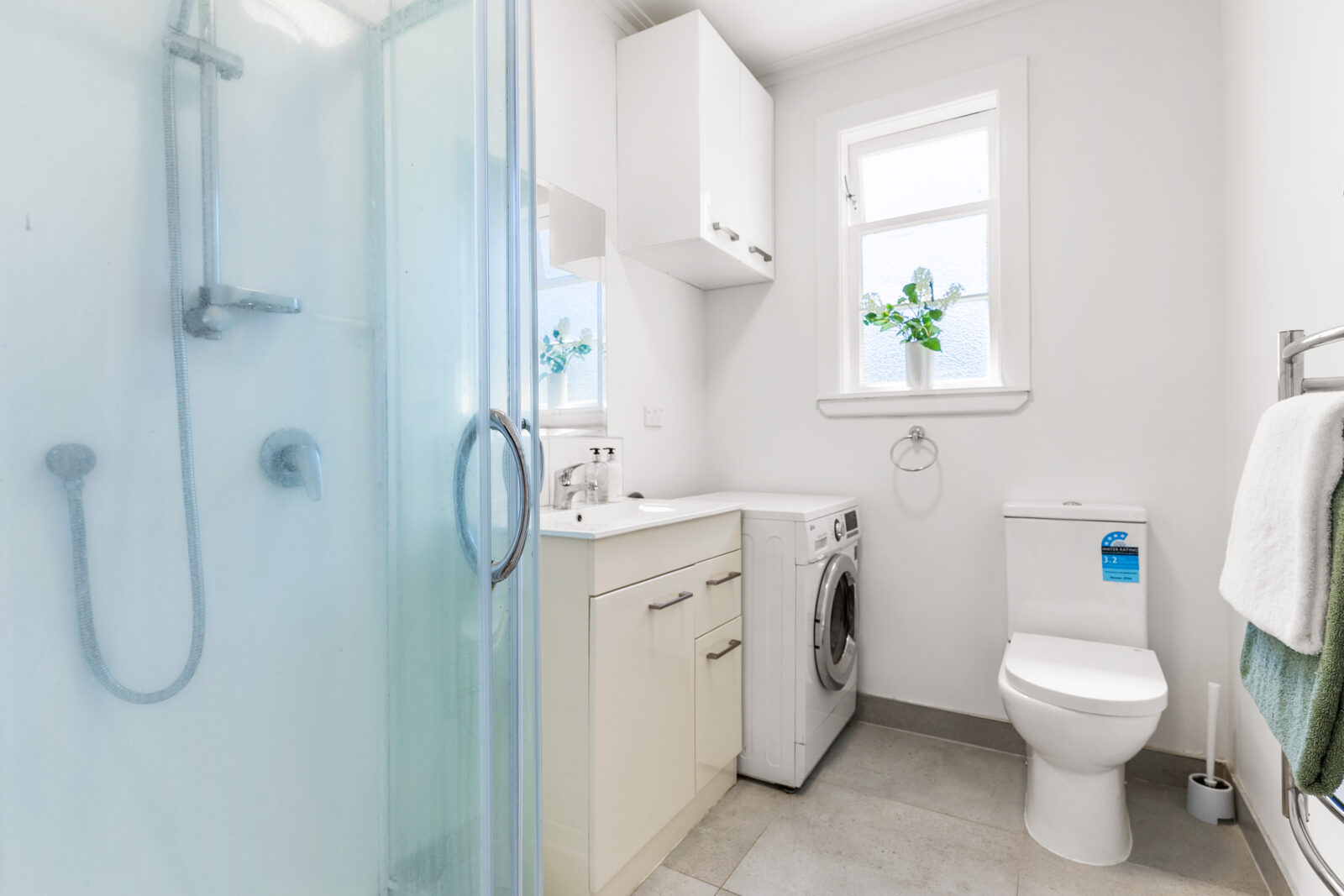 28 Sheridan Terrace, Johnsonville Ben Cartwright and the team