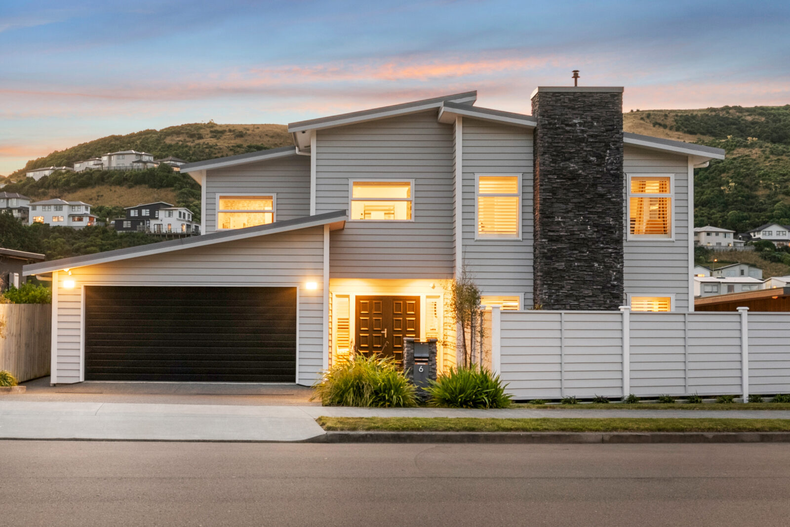 6 Farnworth Terrace, Churton Park Ben Cartwright and the team