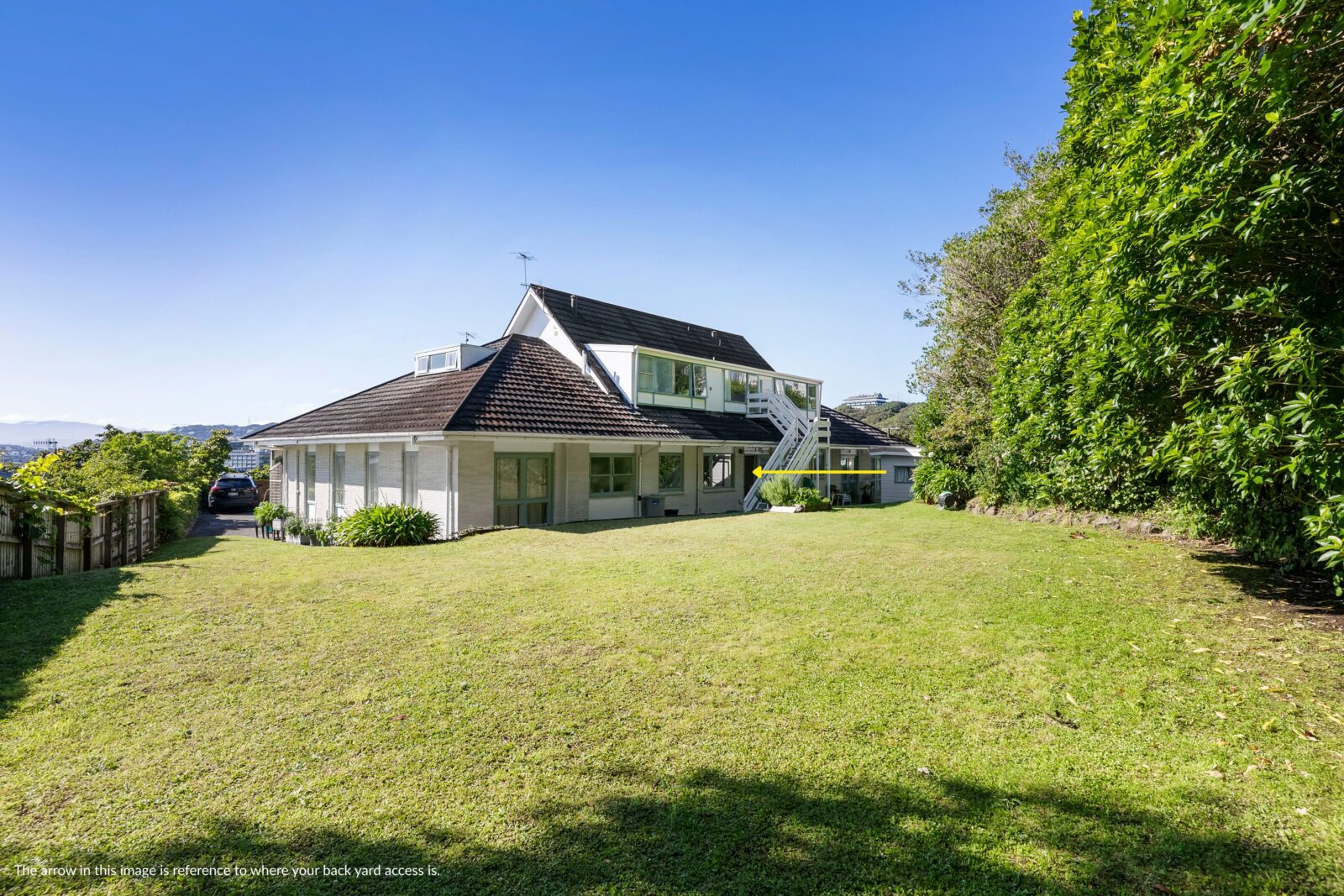 2/15 Upper Lewisville Terrace, Thorndon