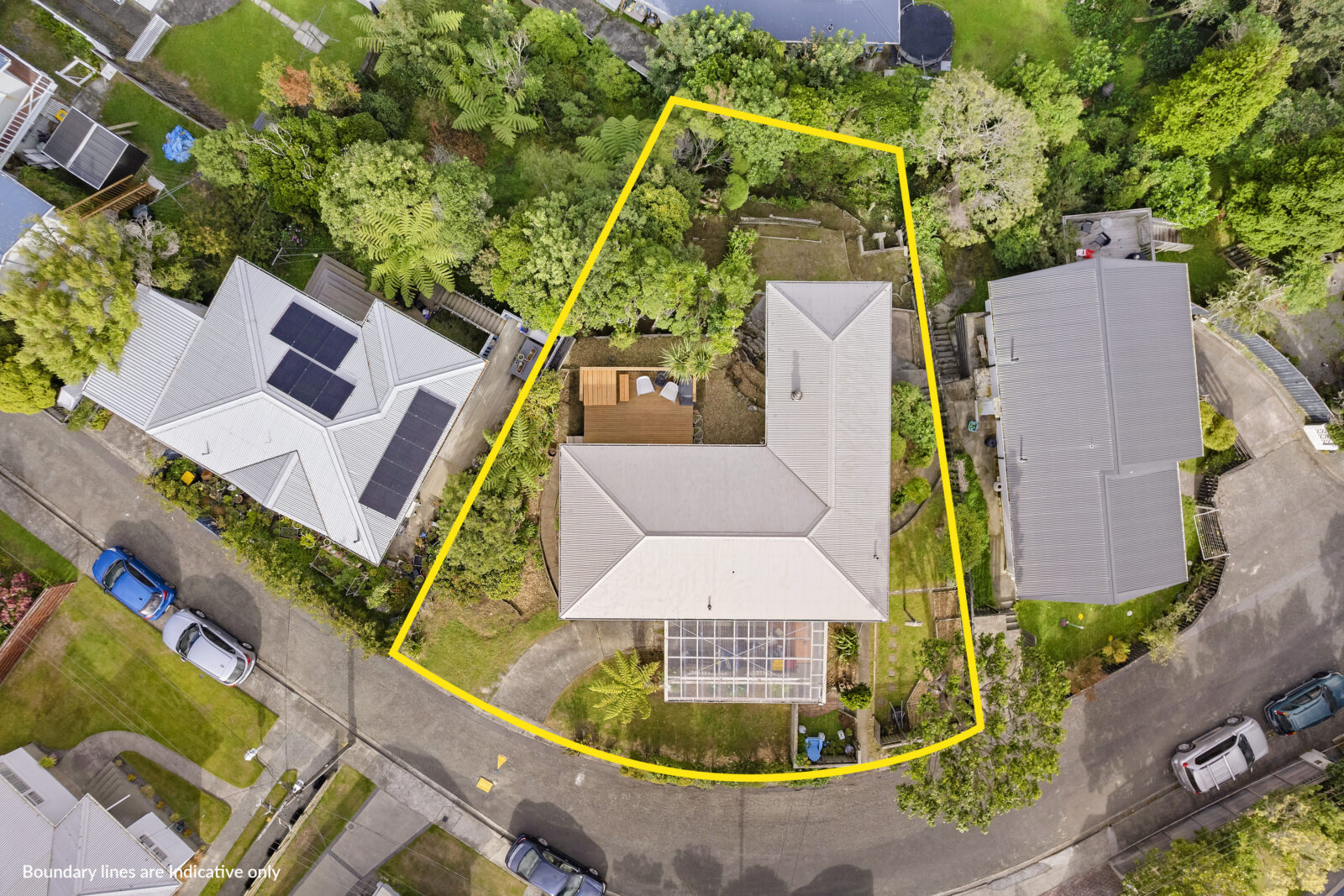 5 Pauline Way, Paparangi Ben Cartwright and the team