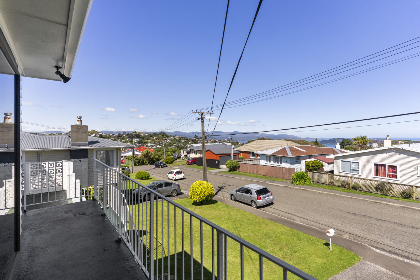 22 Cotswold Crescent, Newlands