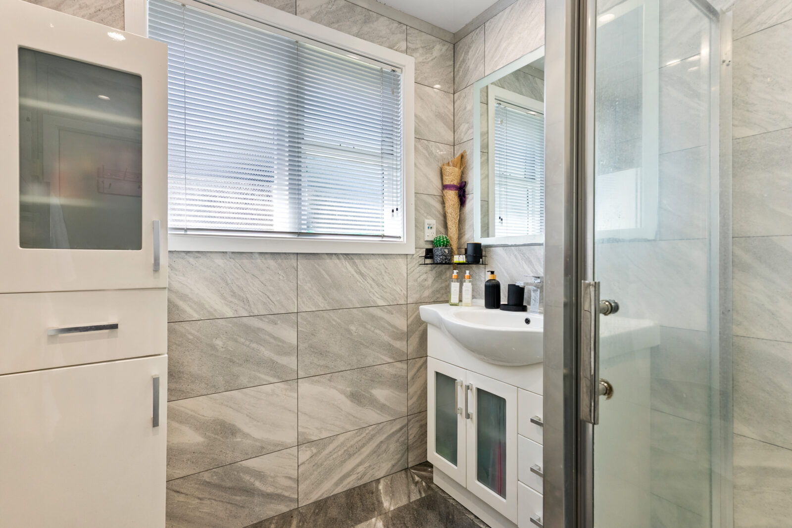 22 Cotswold Crescent, Newlands