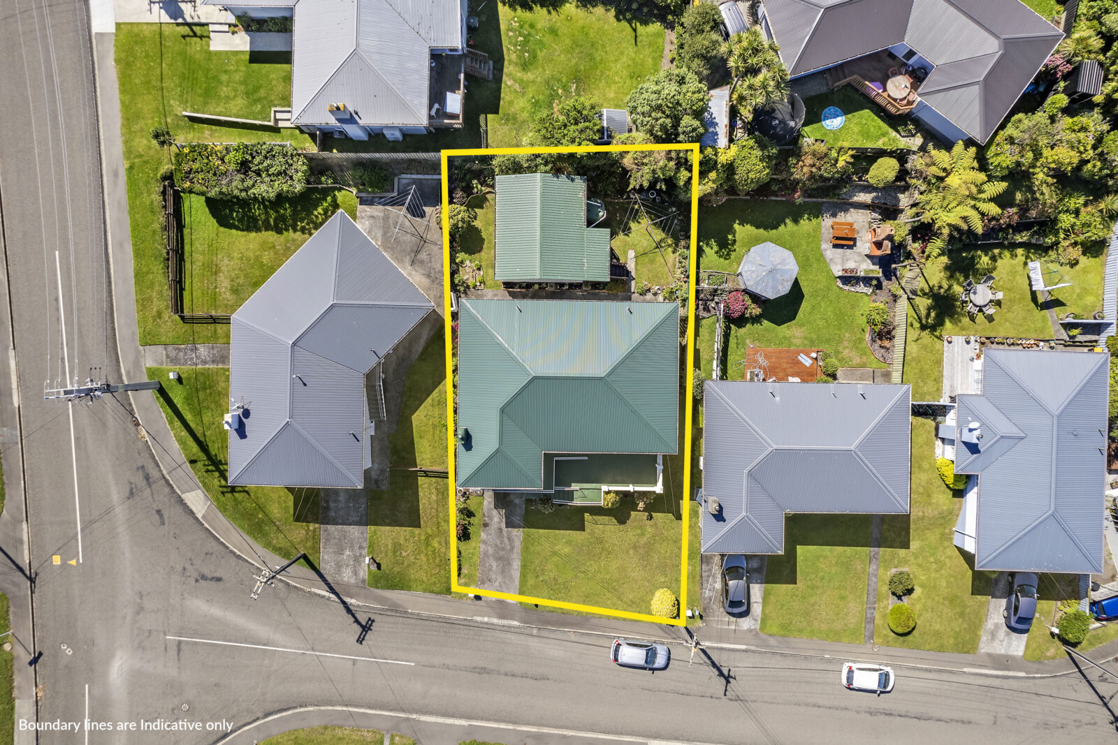 22 Cotswold Crescent, Newlands