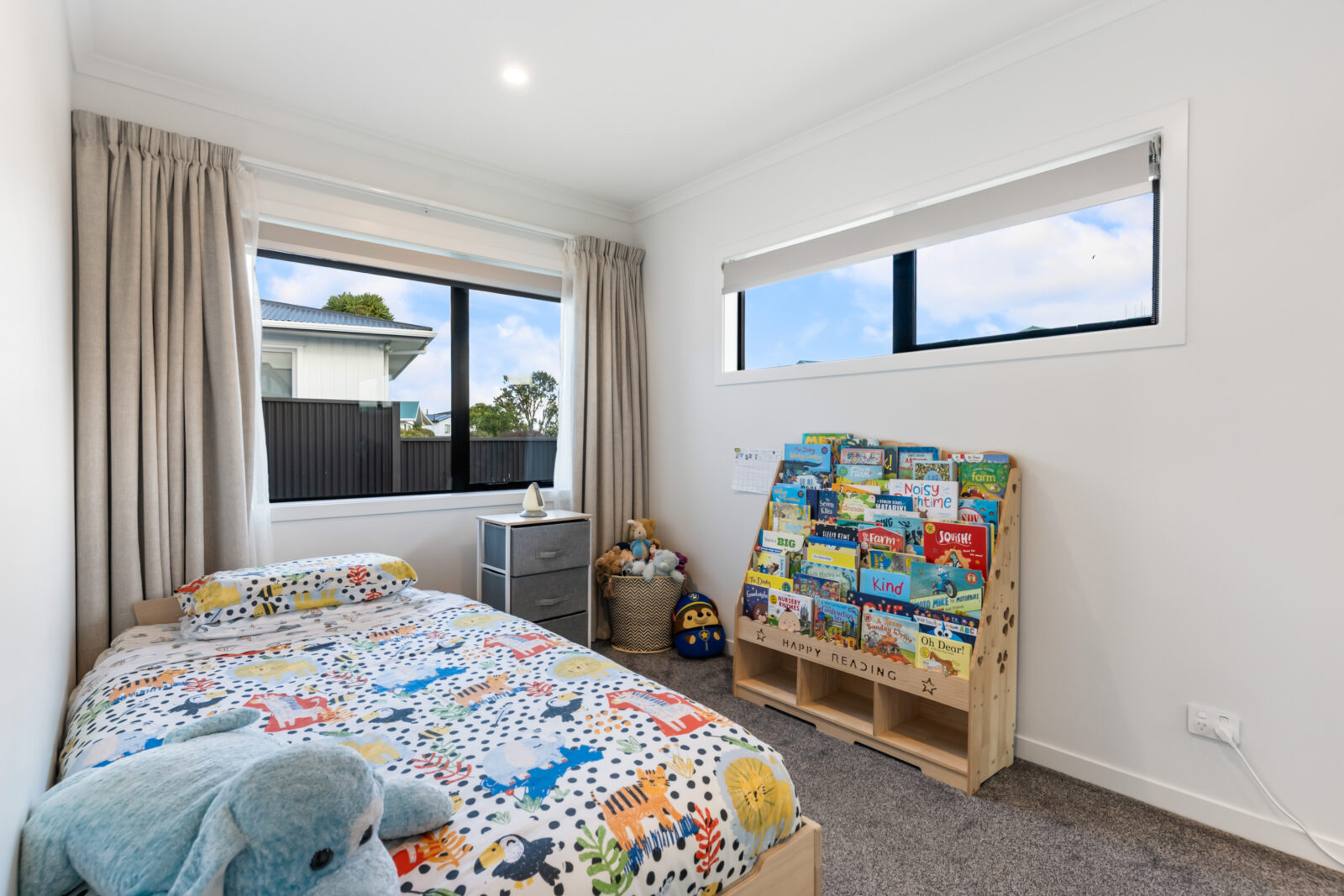 54 Somes Crescent, Newlands