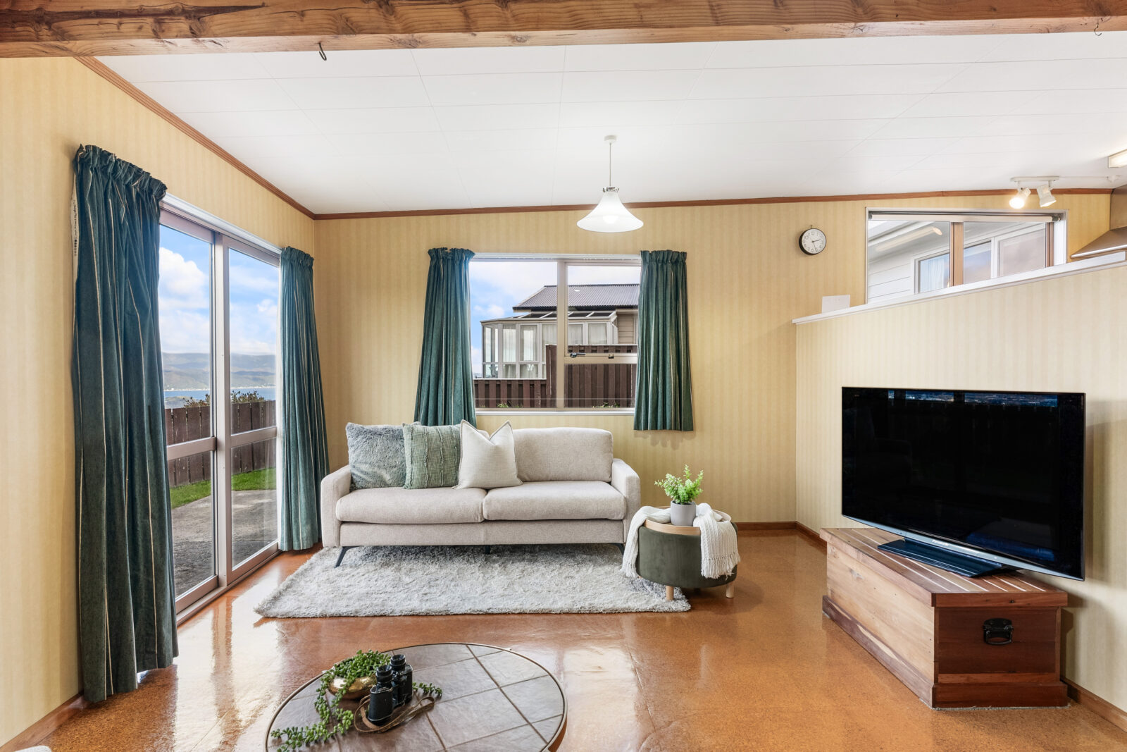 48 Somes Crescent, Newlands