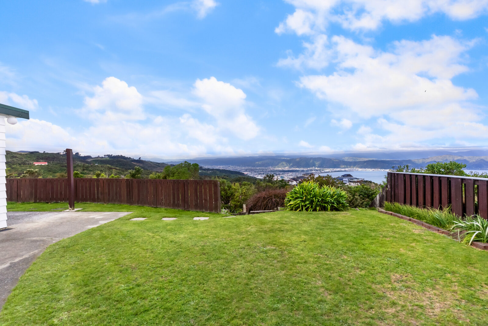 48 Somes Crescent, Newlands