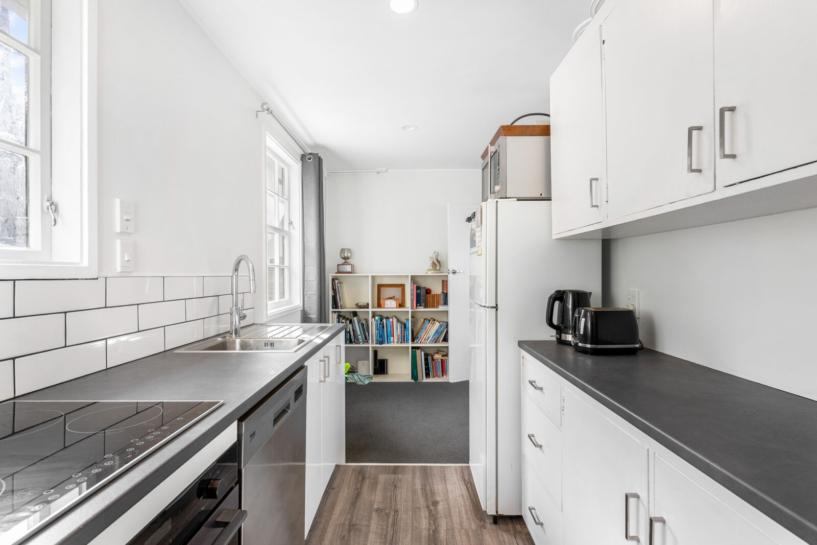 24 Thurleigh Grove, Karori