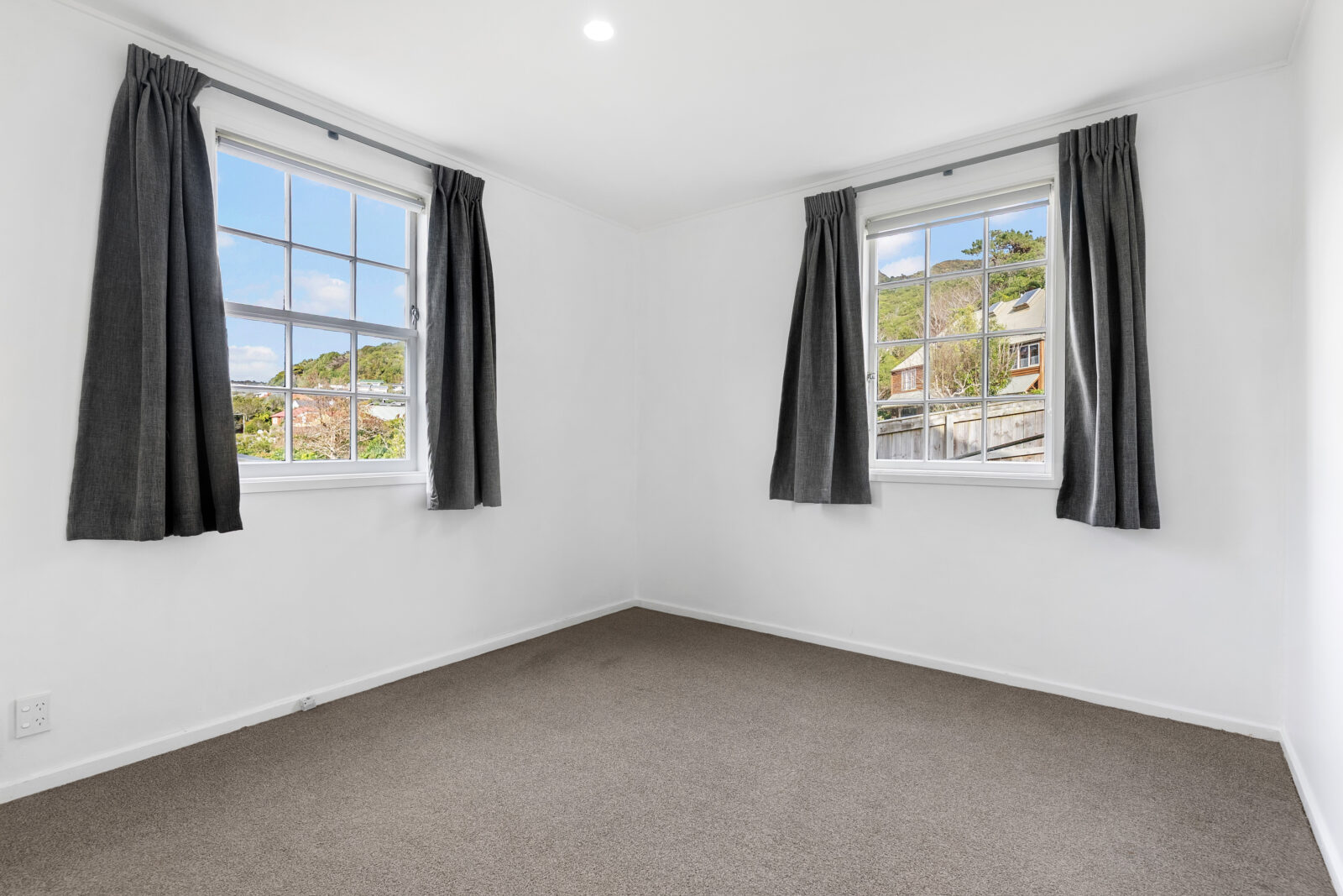 24 Thurleigh Grove, Karori