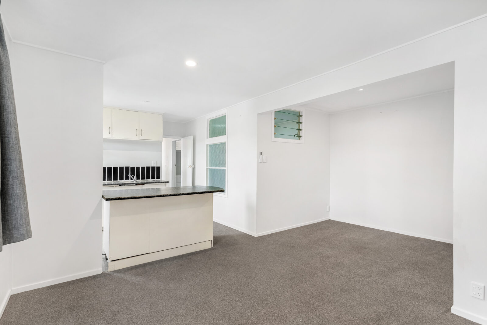 24 Thurleigh Grove, Karori