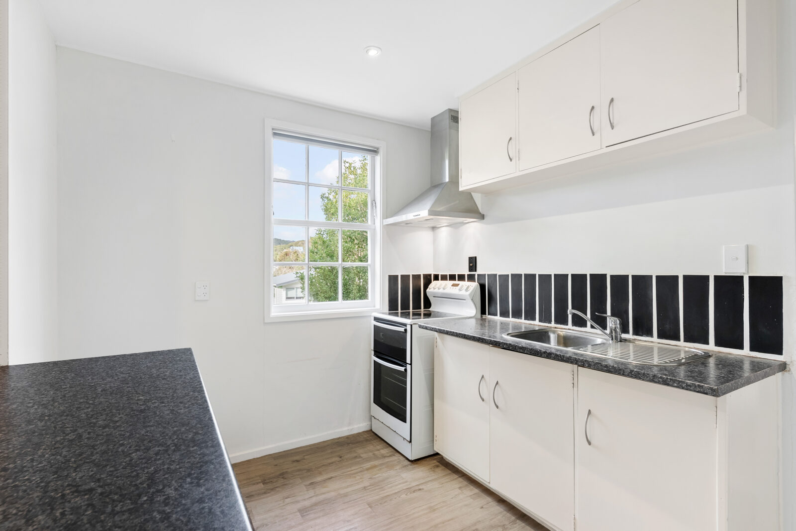 24 Thurleigh Grove, Karori