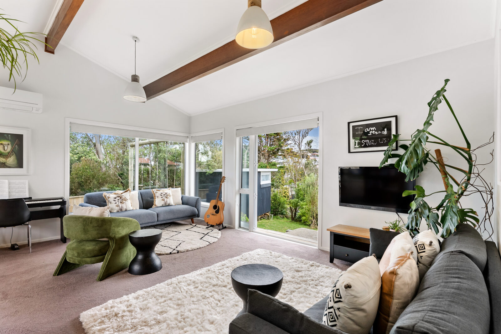 10 Loasby Crescent, Newlands