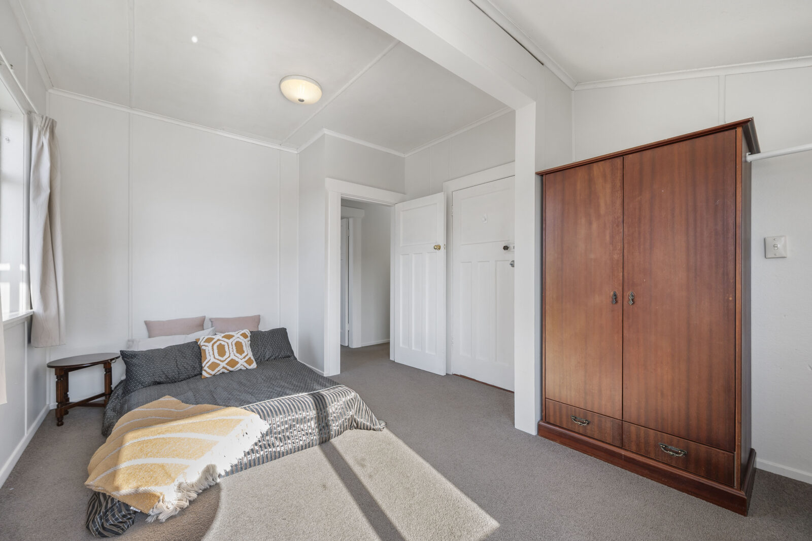 13 Retter Street, Paparangi